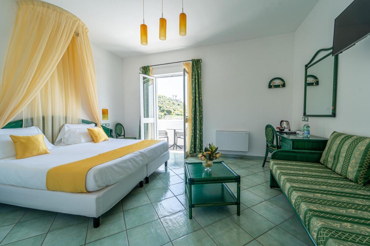 Romantica Resort&Spa Sant'Angelo  Esterno foto