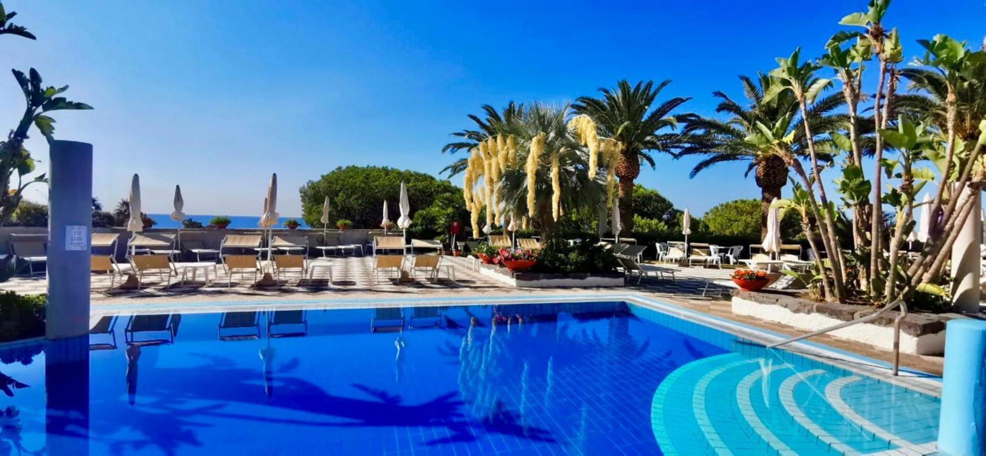 Romantica Resort&Spa Sant'Angelo  Esterno foto