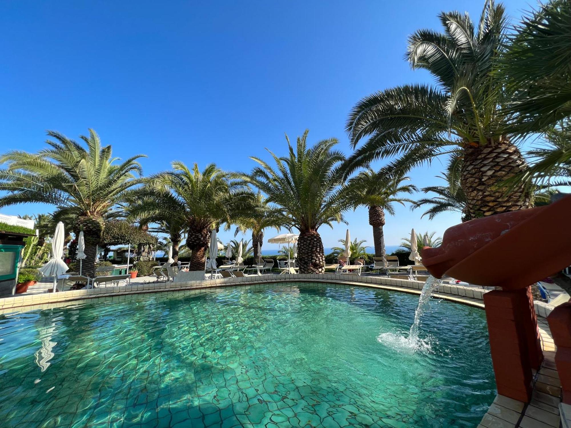 Romantica Resort&Spa Sant'Angelo  Esterno foto